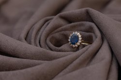 Bijoux anciens ou modernes : quelles différences de valeur ?