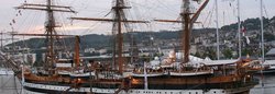 Géants des mers à l'Armada 2013