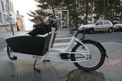Rouler familial avec le vélo cargo